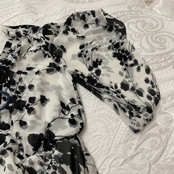 Brownstone Studio Black & White Dress, PL - Picture 5 of 8